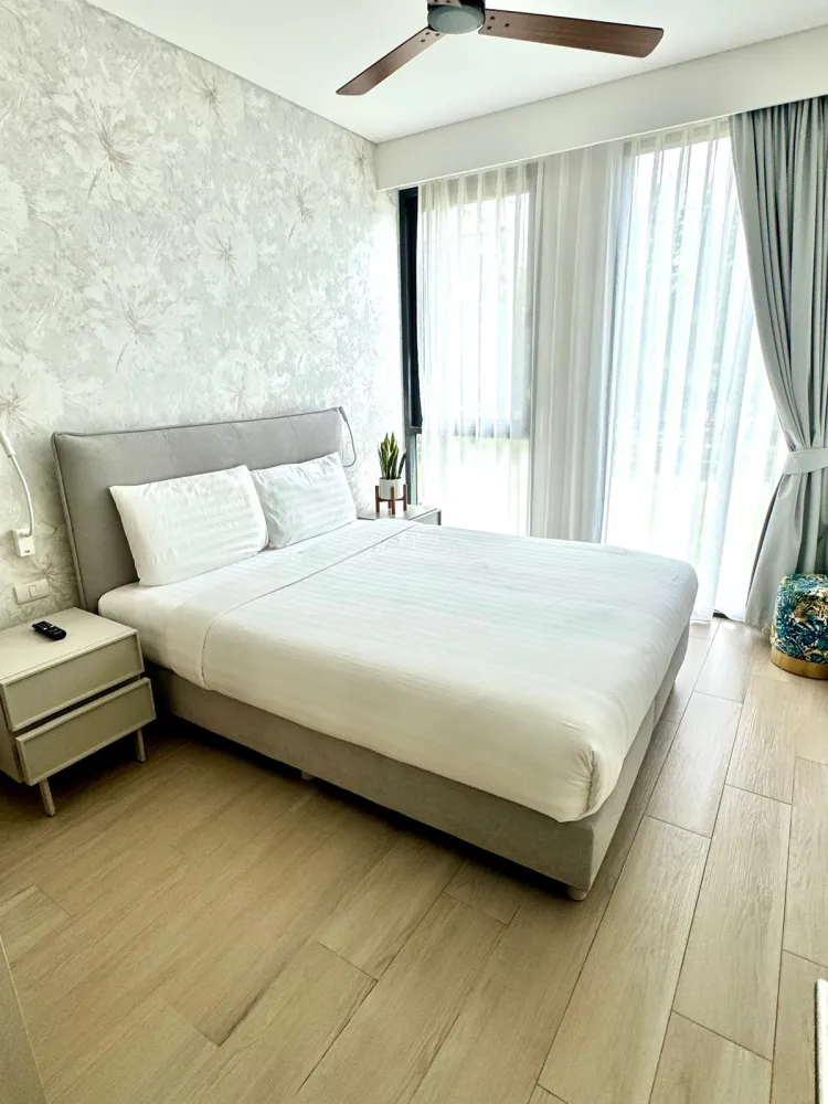 Property image - full photo 12