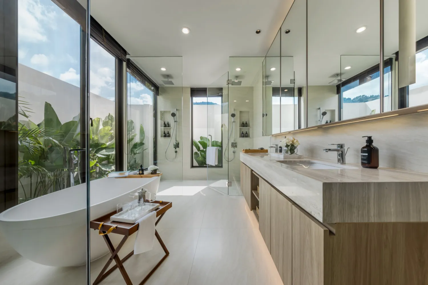 Property image - full photo 6