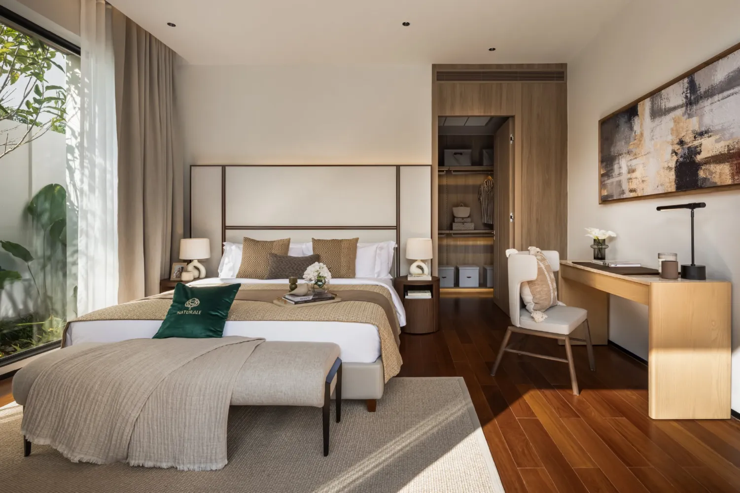Property image - full photo 4