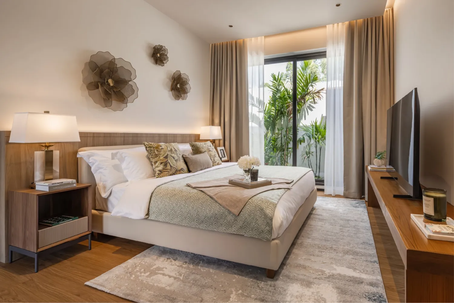 Property image - full photo 5