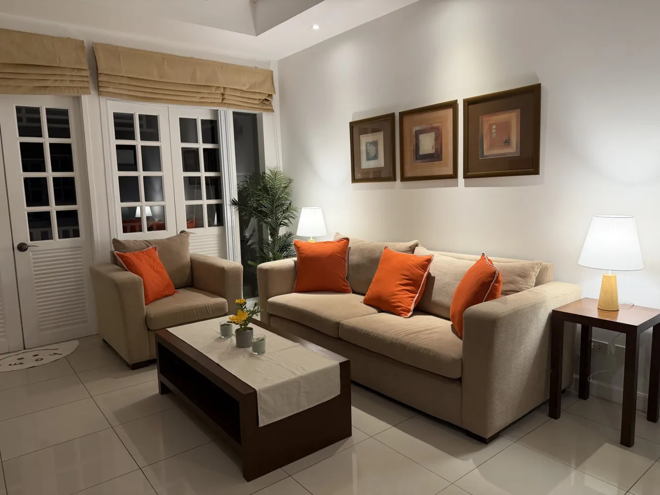 Property image - full photo 3