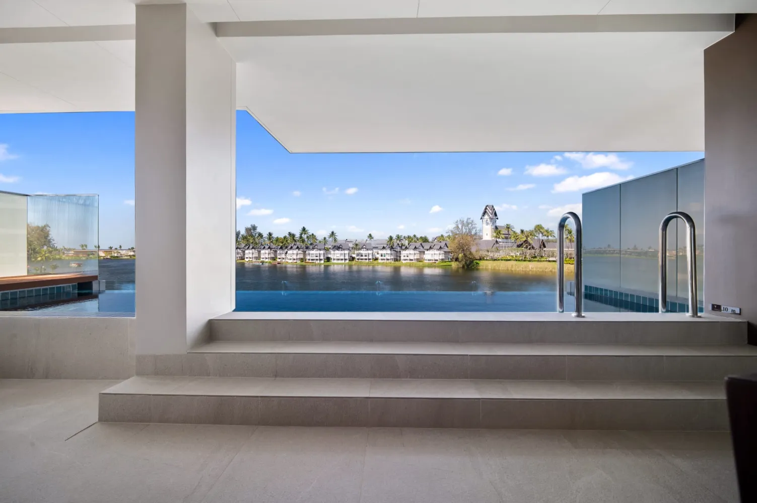 Property image - full photo 14