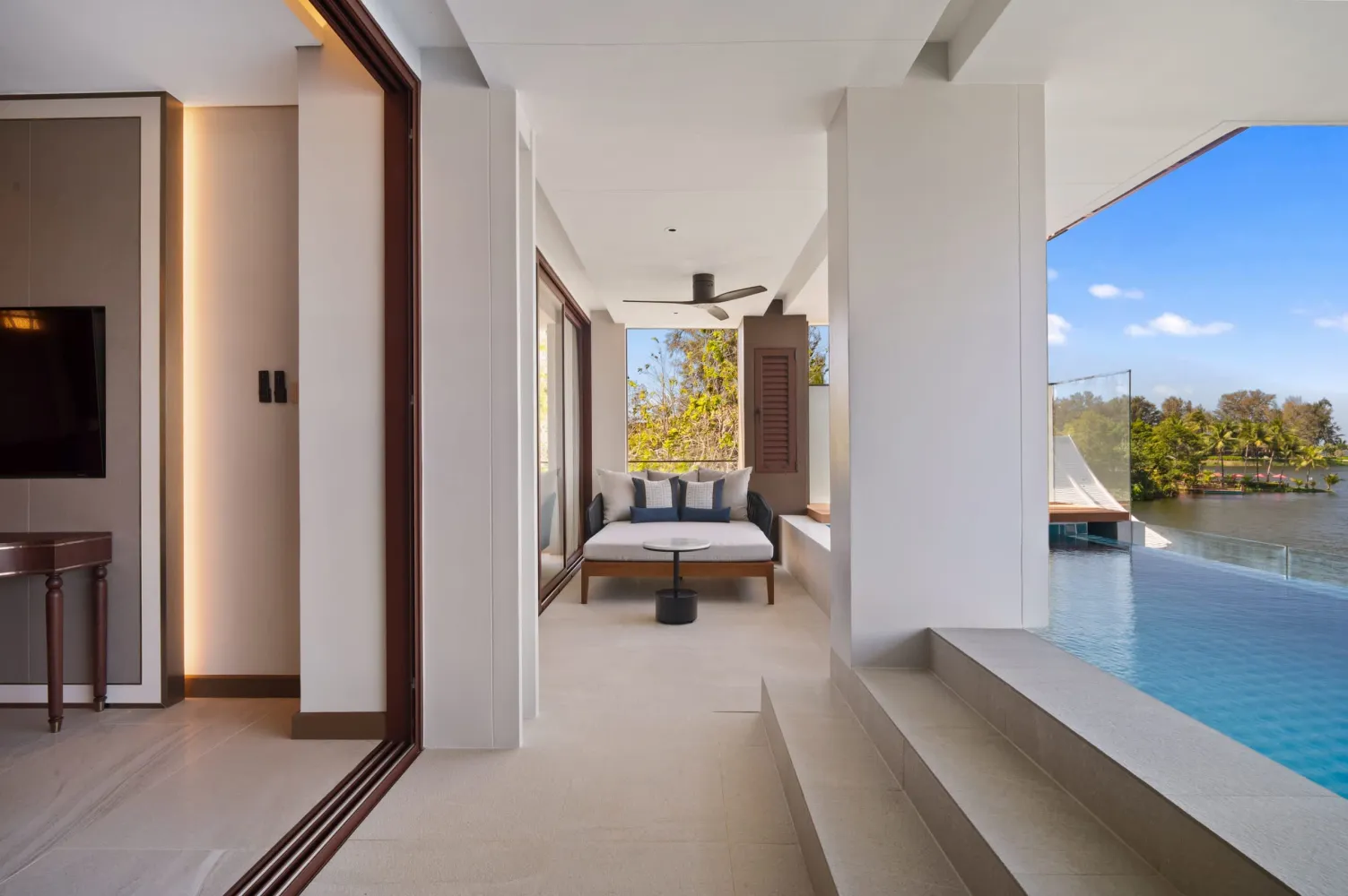 Property image - full photo 13