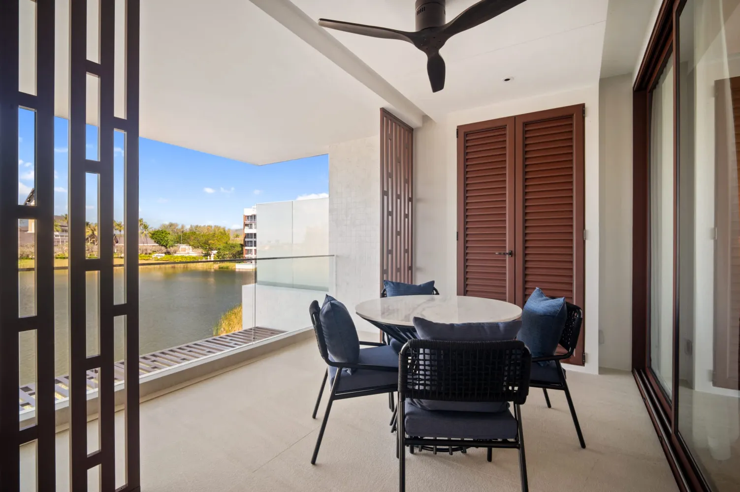 Property image - full photo 11