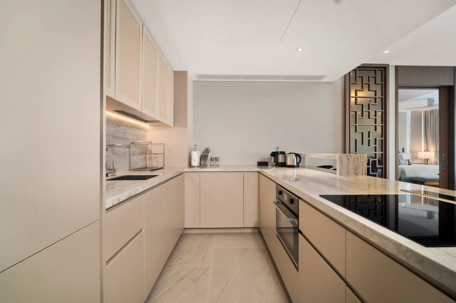 Property image - full photo 5