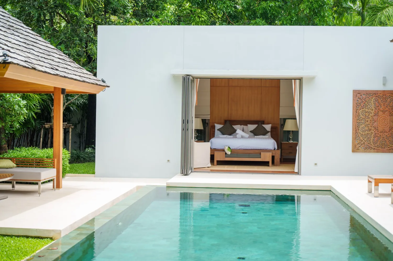 Property image - full photo 2