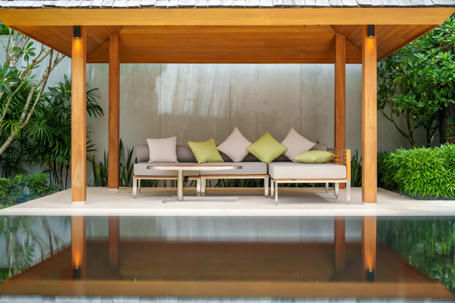 Property image - full photo 3
