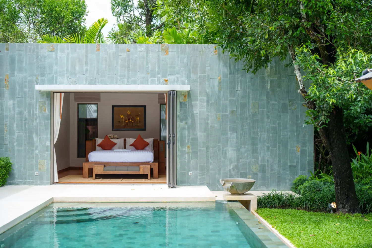 Property image - full photo 9