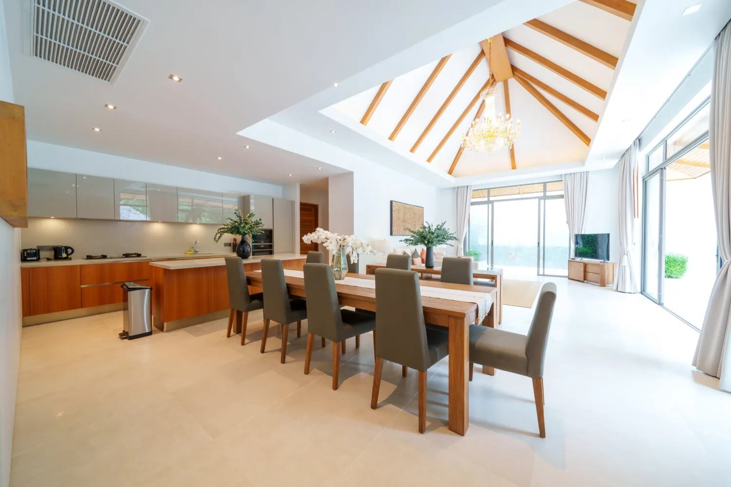 Property image - full photo 27