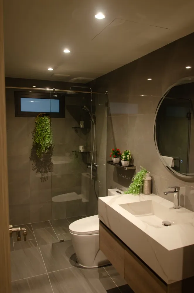 Property image - full photo 10