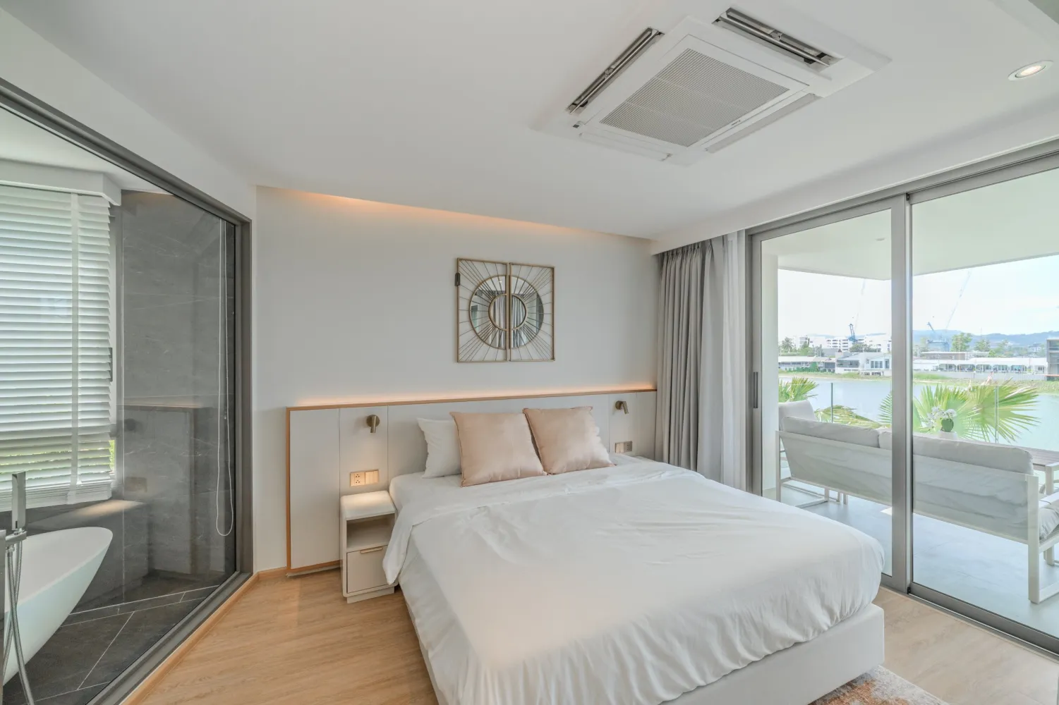 Property image - full photo 24