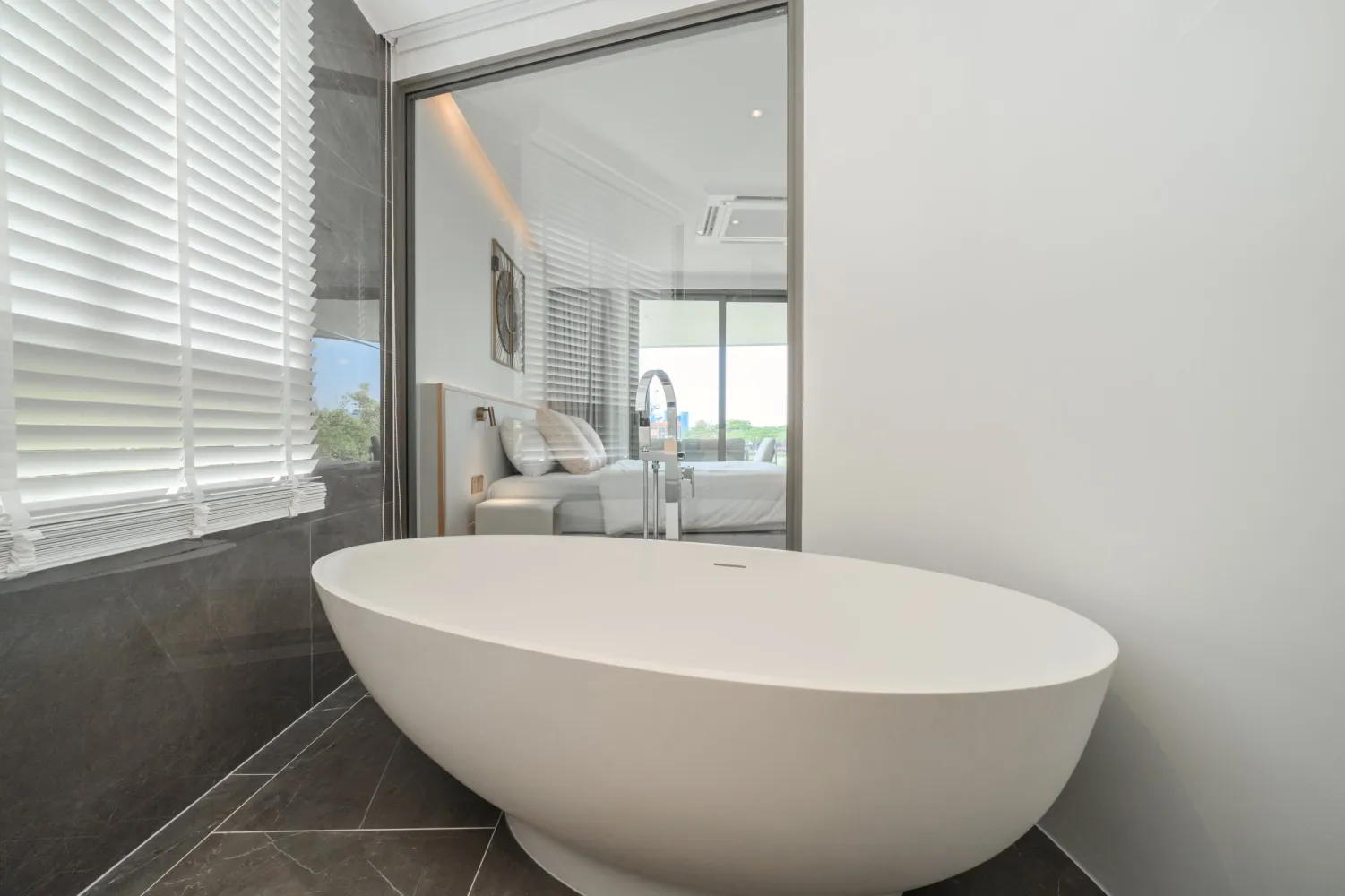 Property image - full photo 35