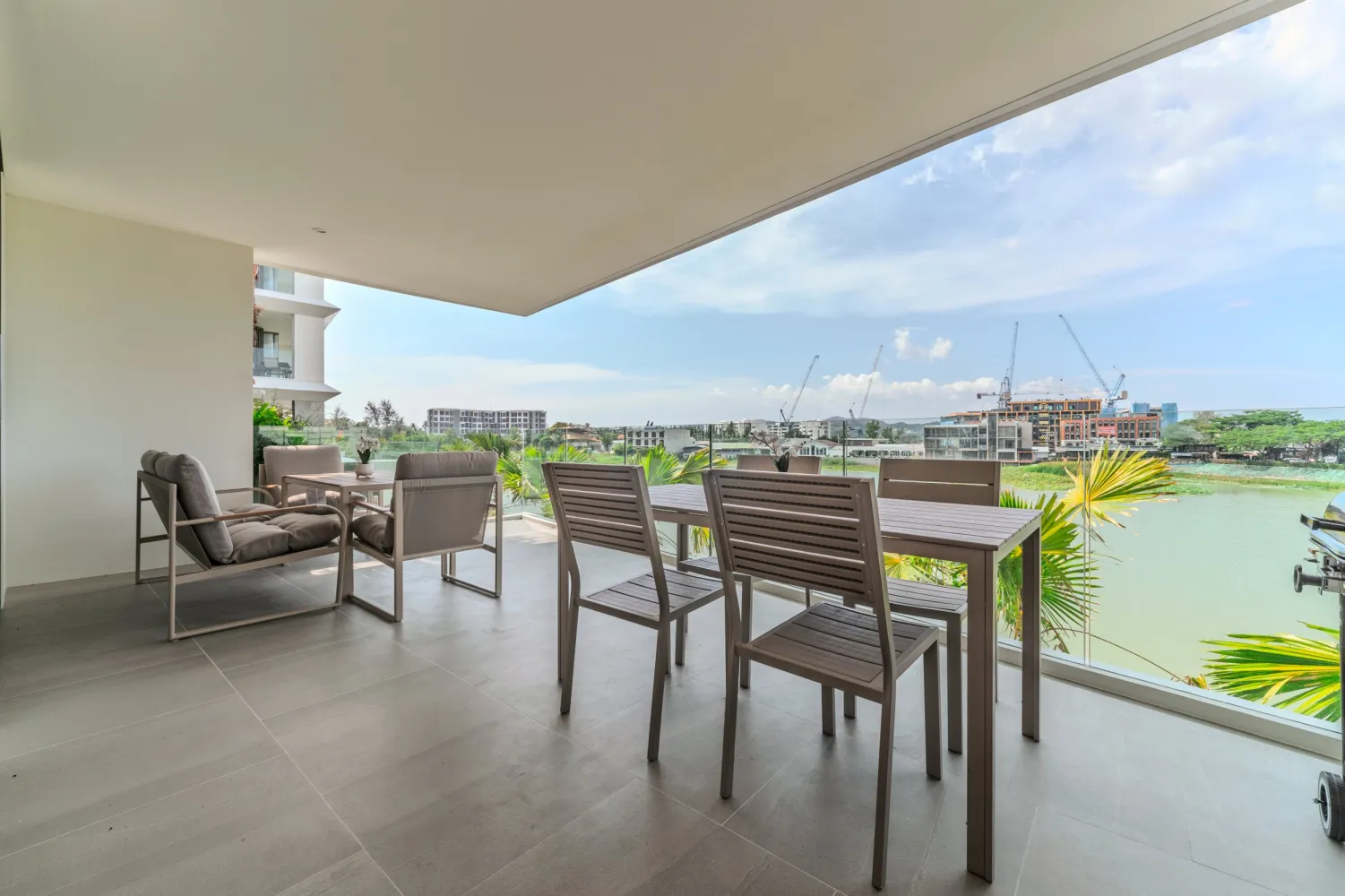 Property image - full photo 17