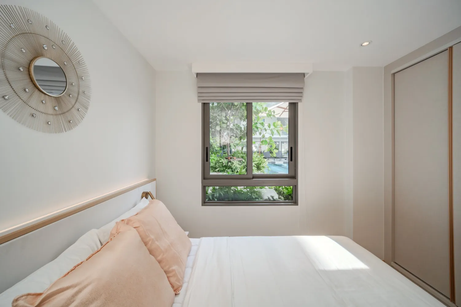 Property image - full photo 29