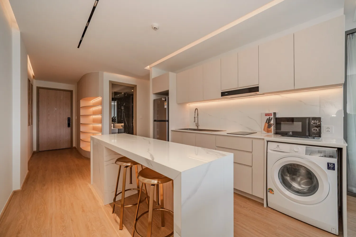 Property image - full photo 13