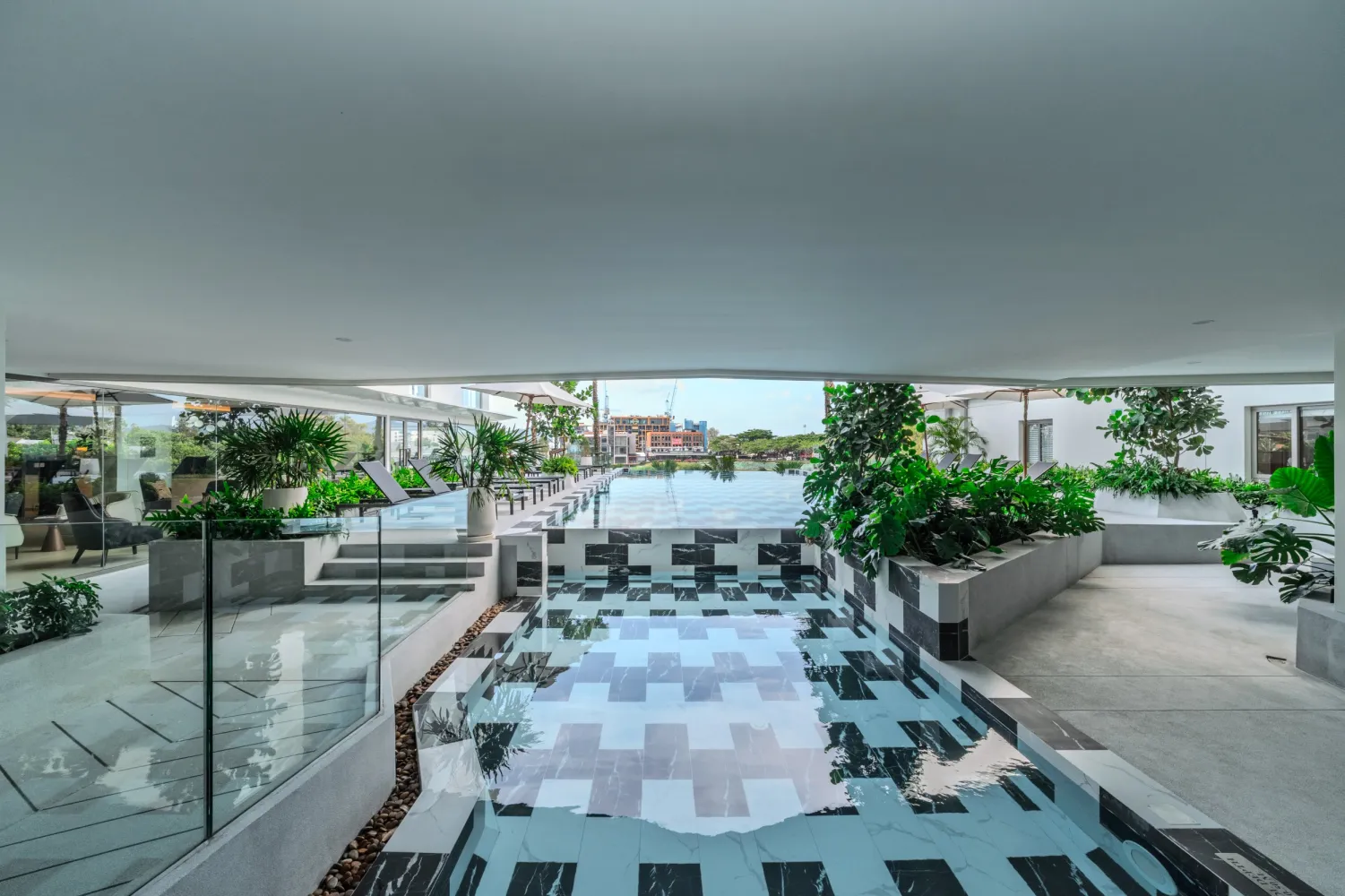 Property image - full photo 42