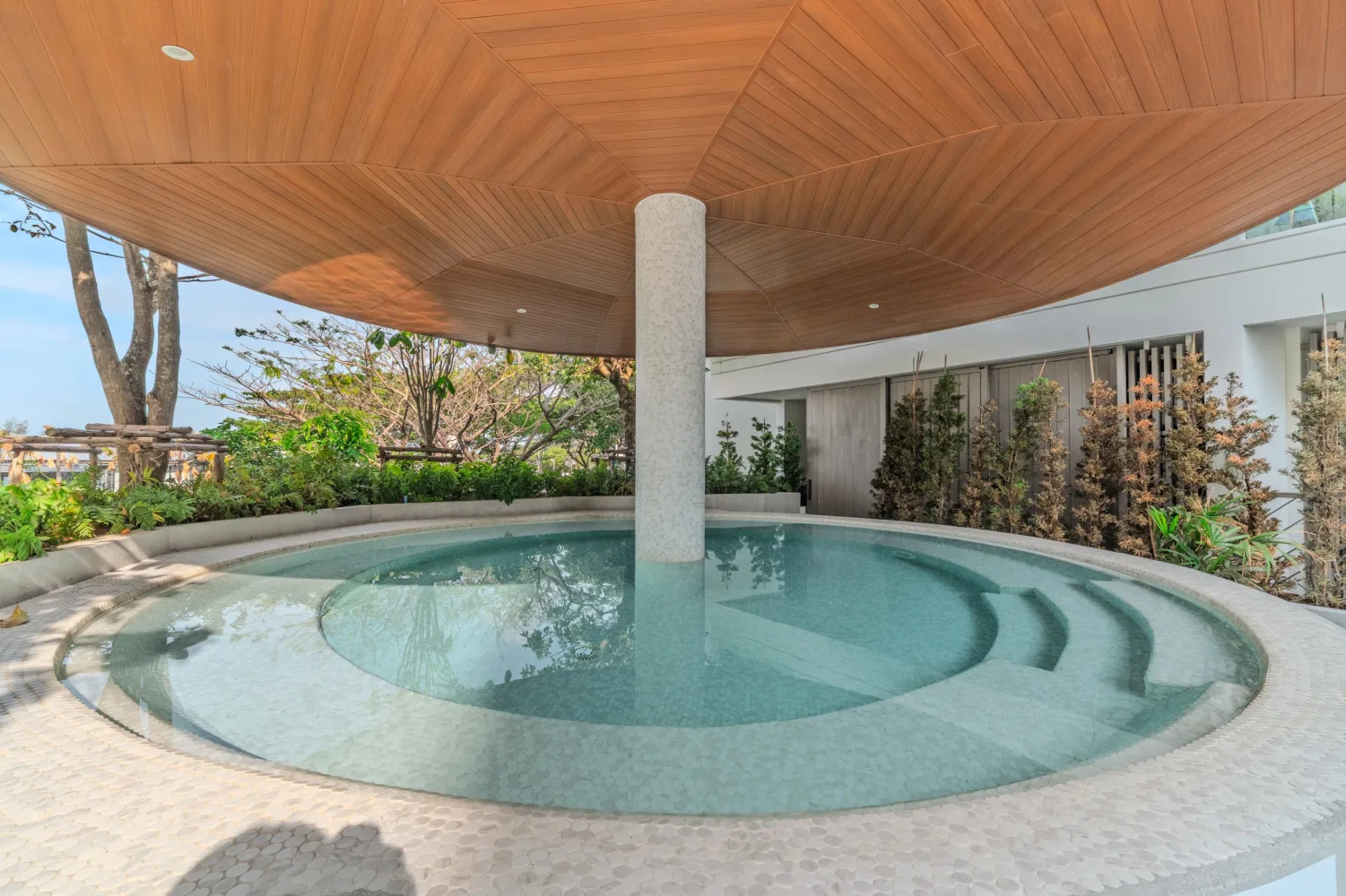 Property image - full photo 49