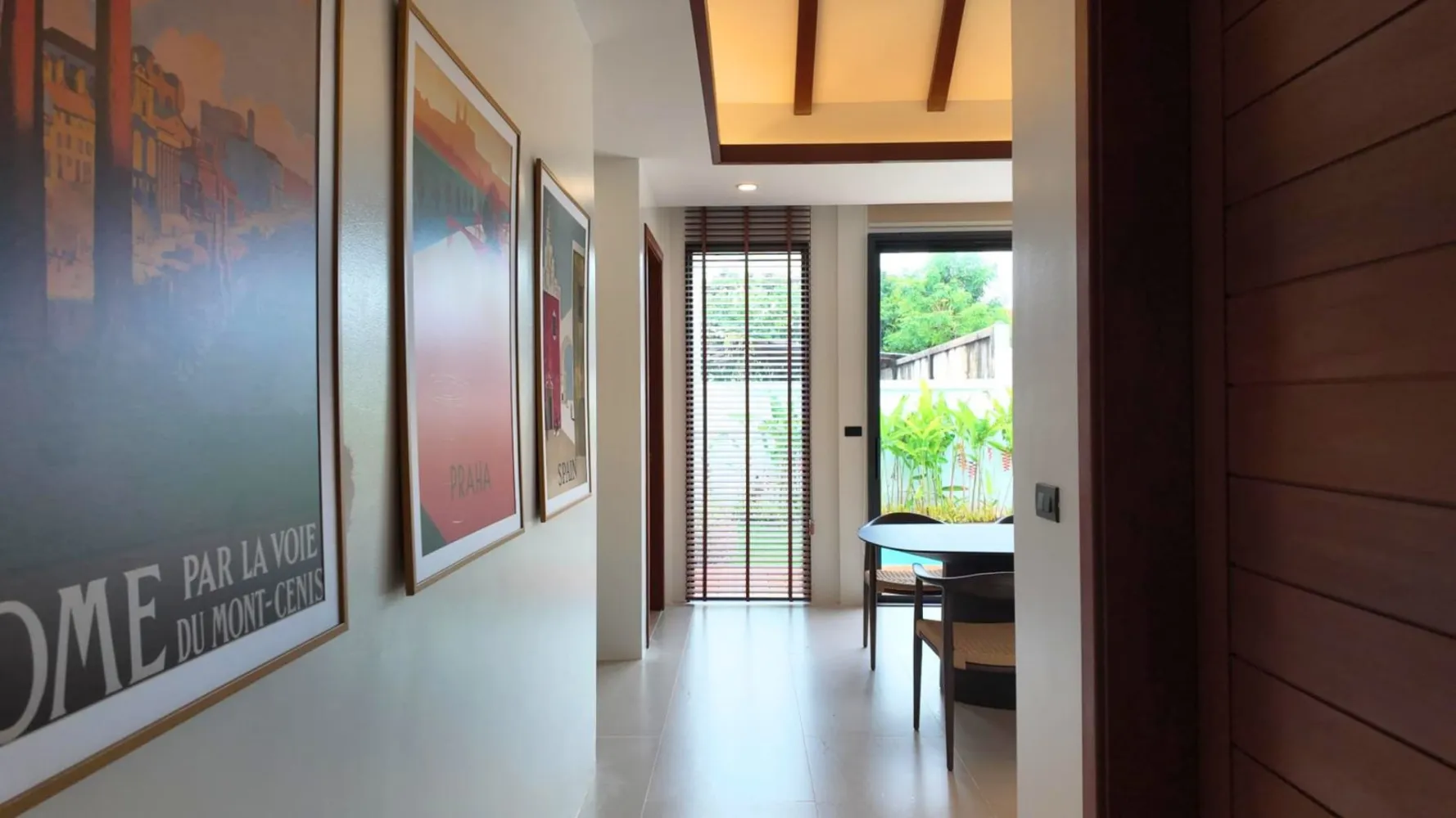 Property image - full photo 9