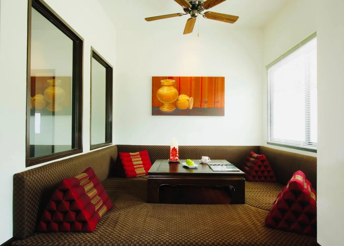 Property image - full photo 8