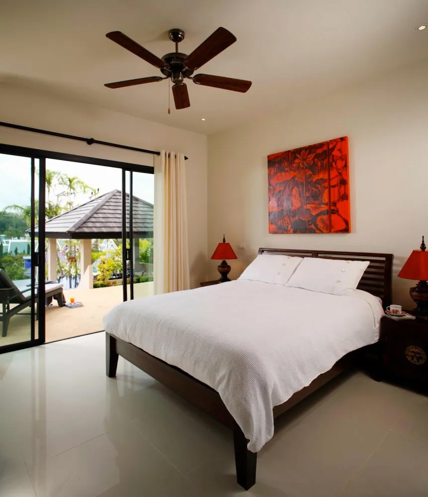 Property image - full photo 22