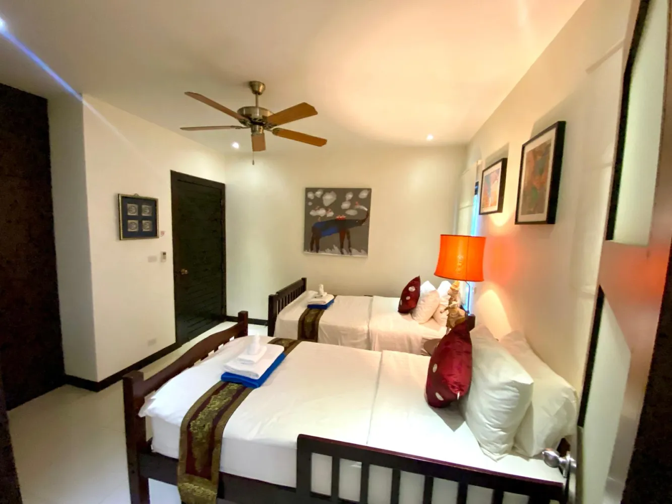 Property image - full photo 13