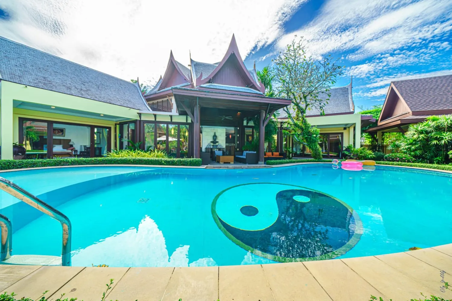 Property image - full photo 76