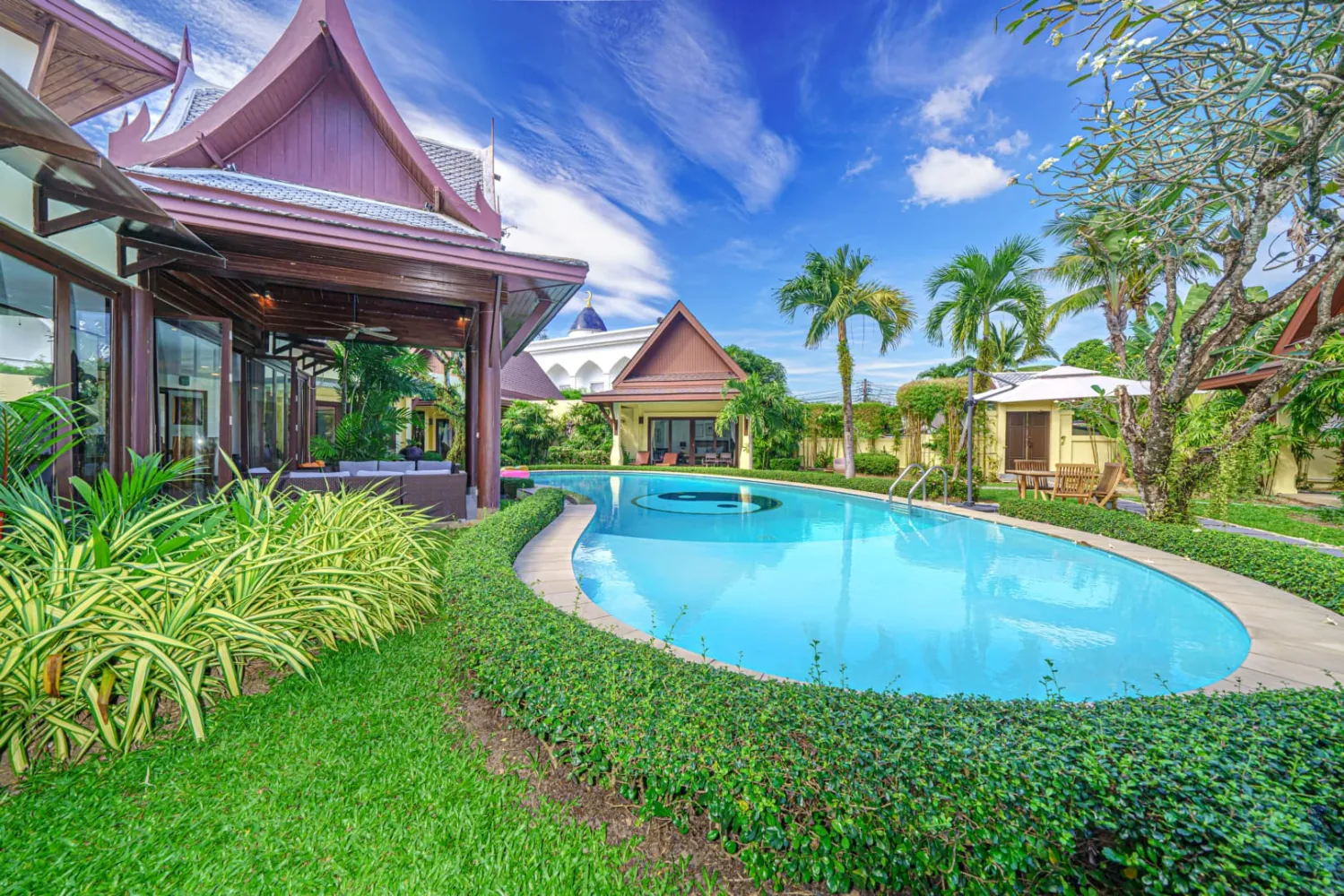 Property image - full photo 77