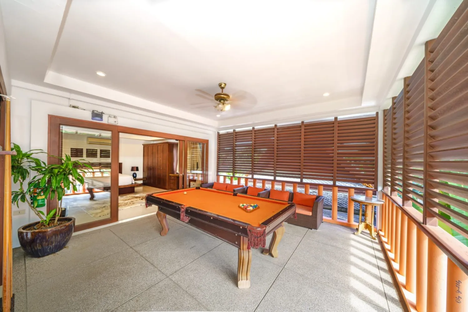 Property image - full photo 14