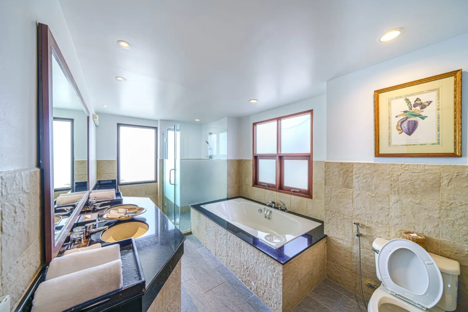 Property image - full photo 45