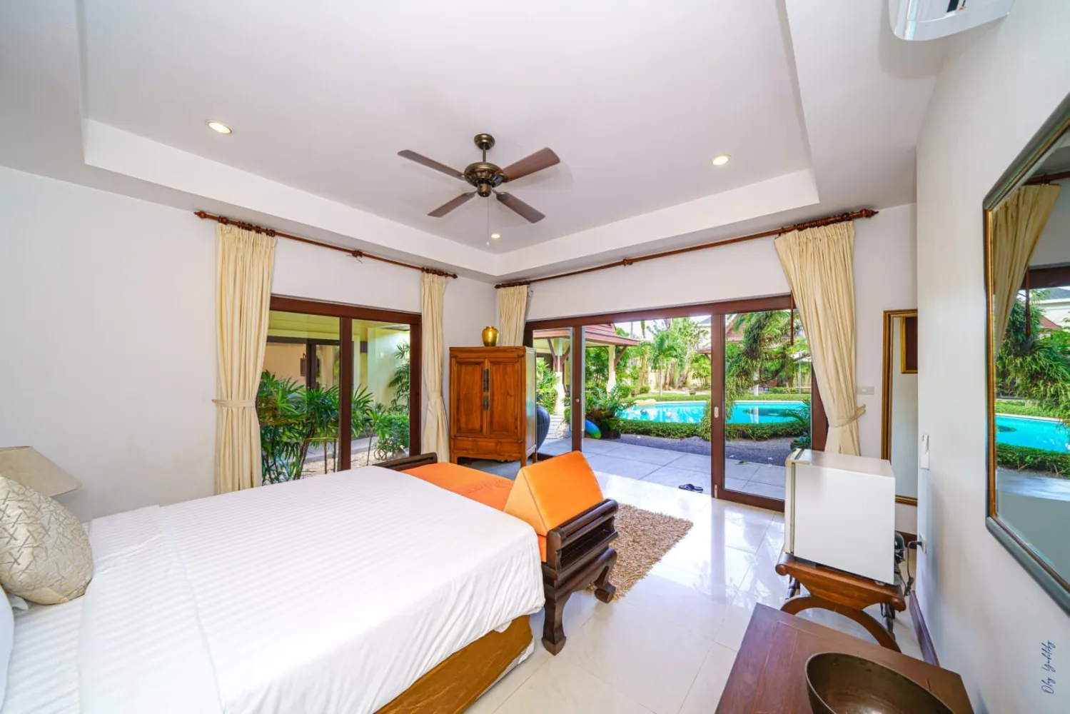 Property image - full photo 55
