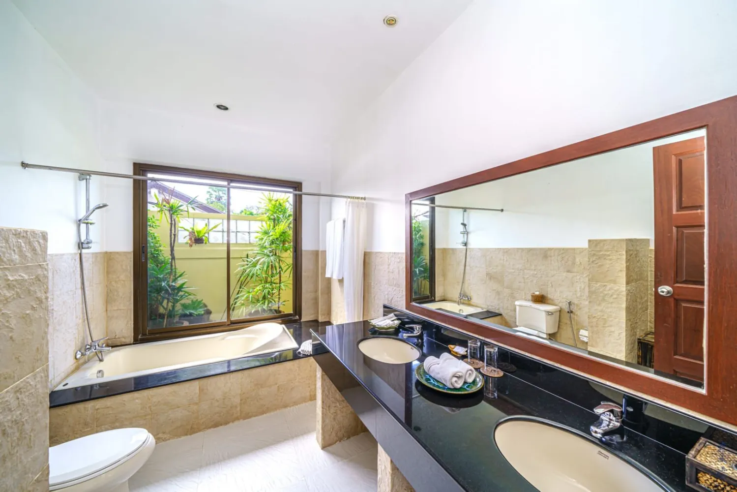 Property image - full photo 56