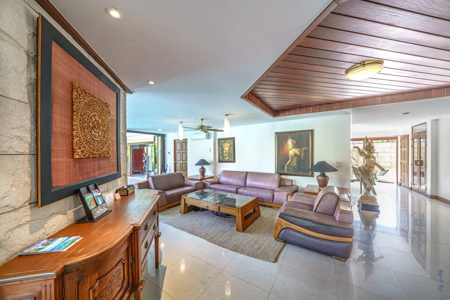 Property image - full photo 9