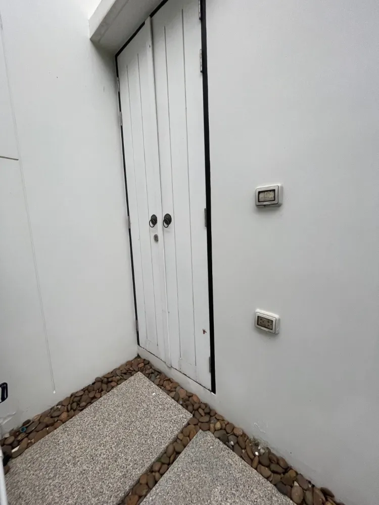 Property image - full photo 19