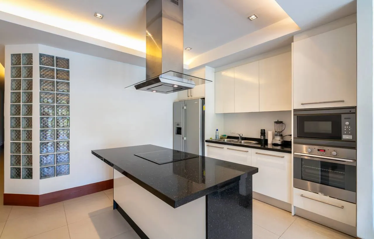 Property image - full photo 5