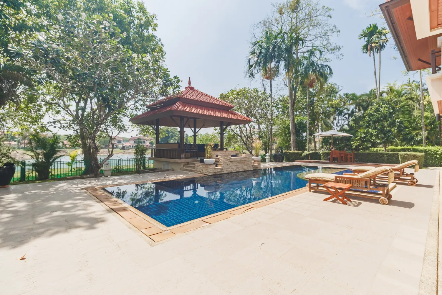 Property image - full photo 53