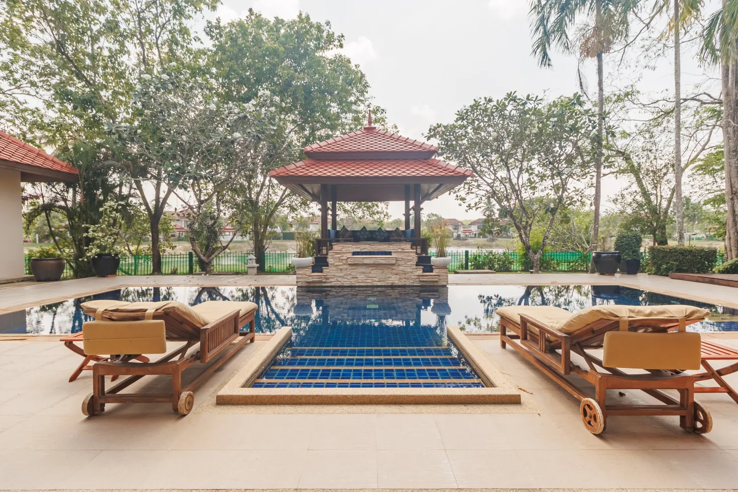 Property image - full photo 50
