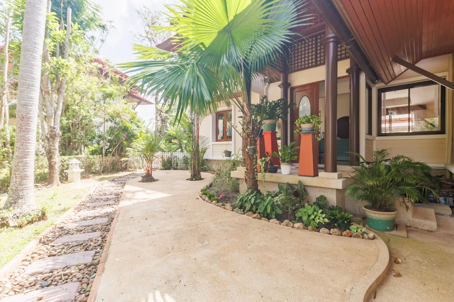 Property image - full photo 58