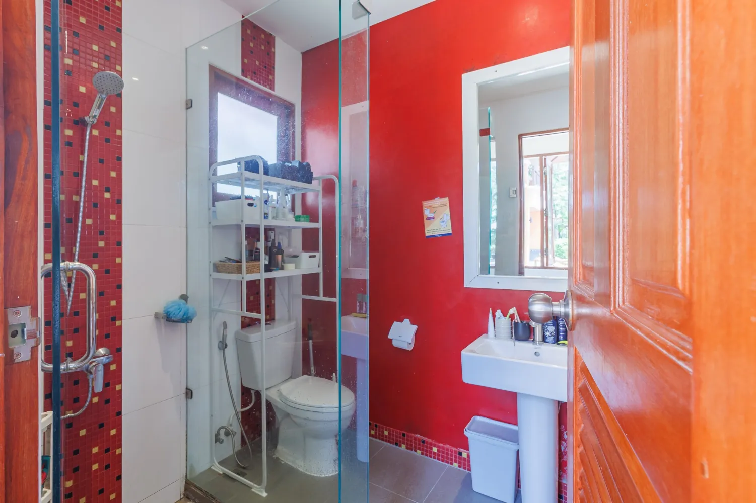 Property image - full photo 14
