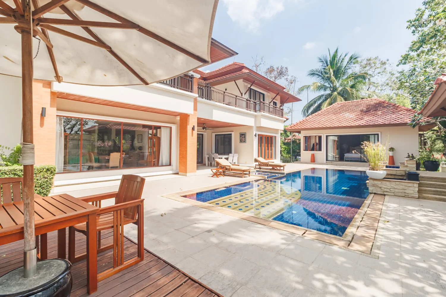 Property image - full photo 44