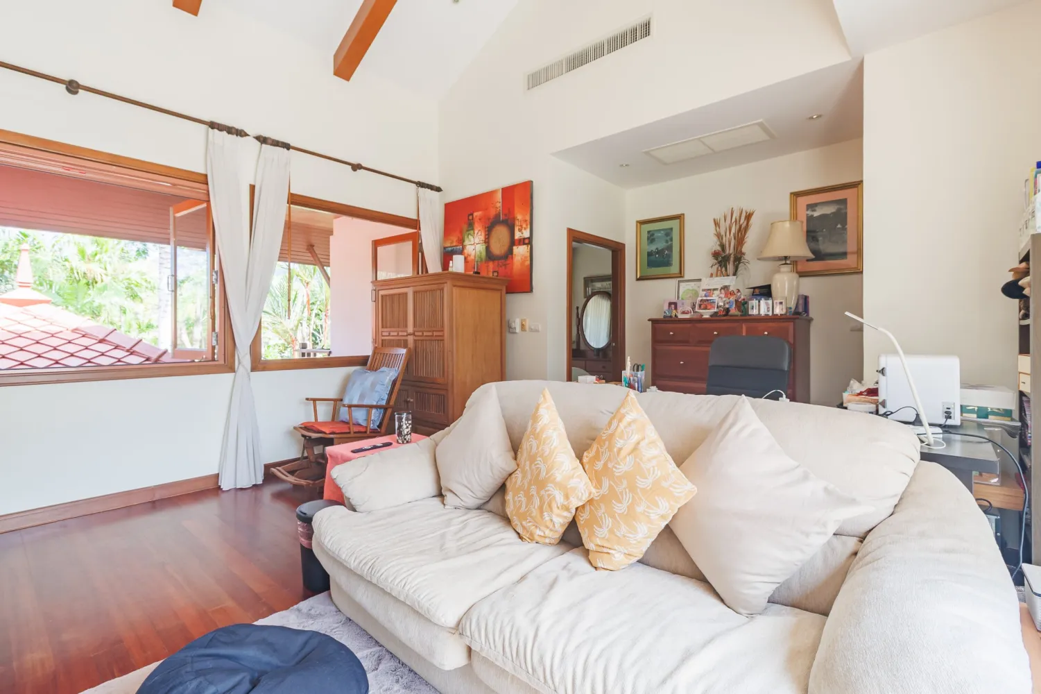 Property image - full photo 36