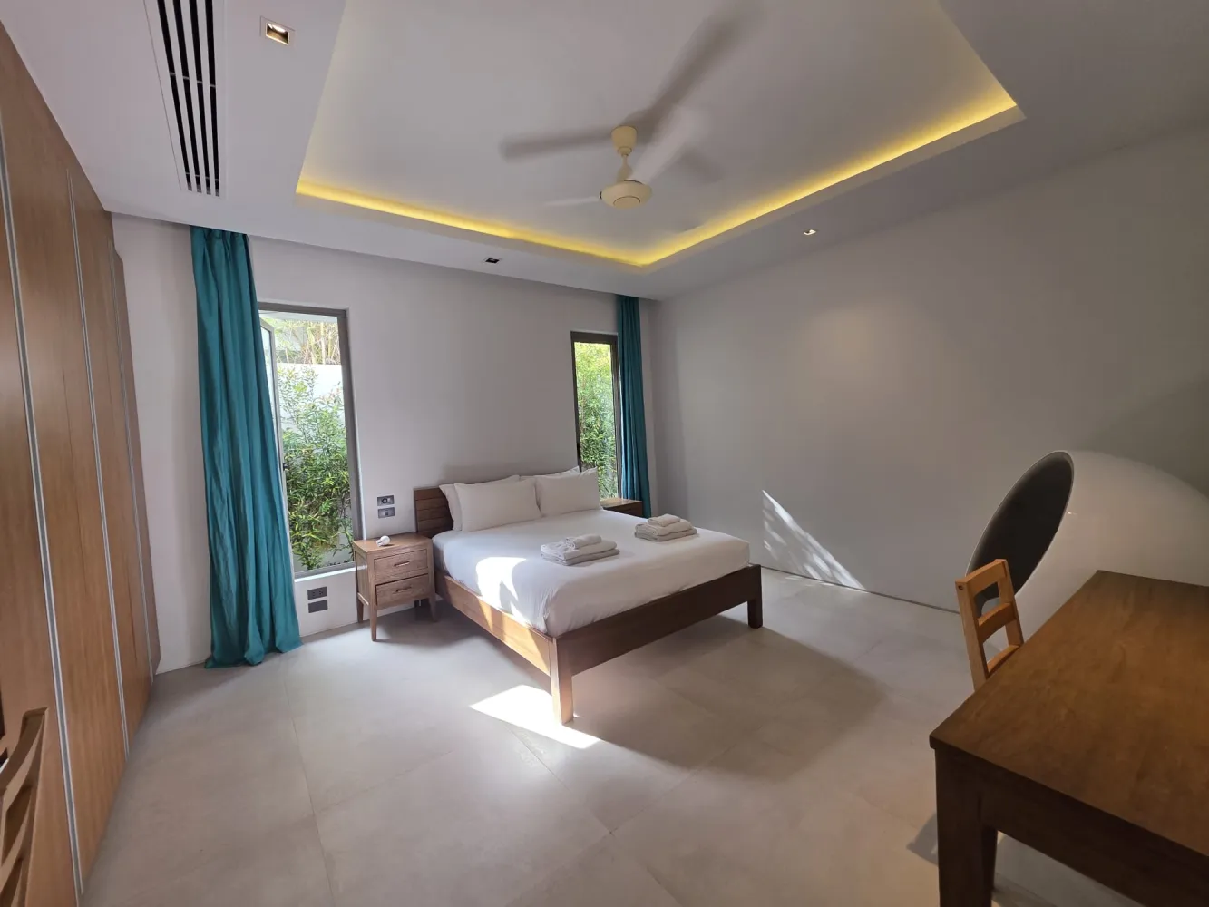 Property image - full photo 14