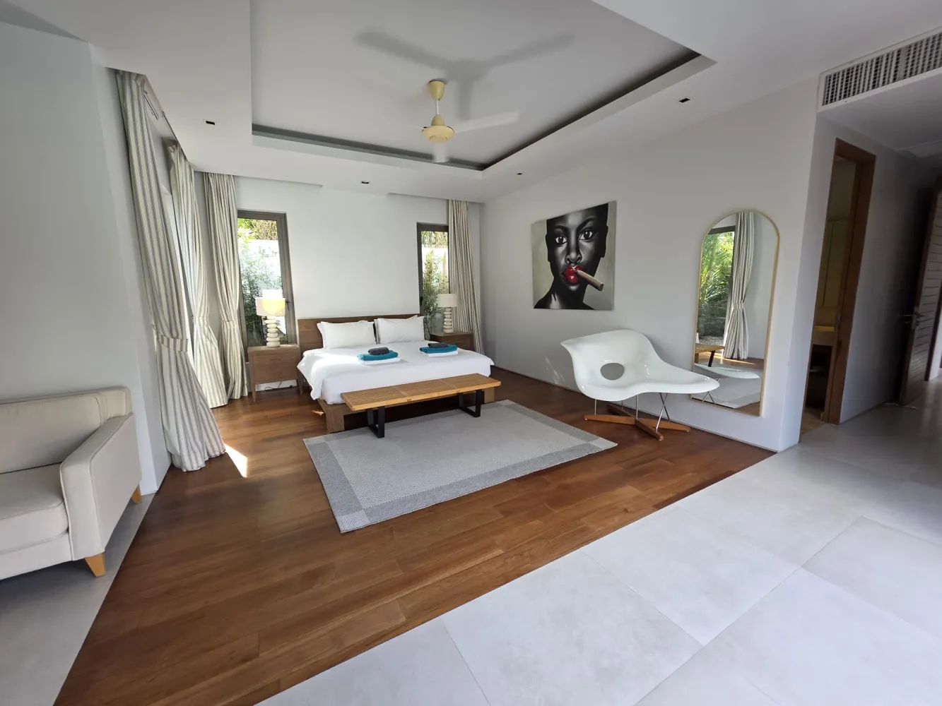 Property image - full photo 12