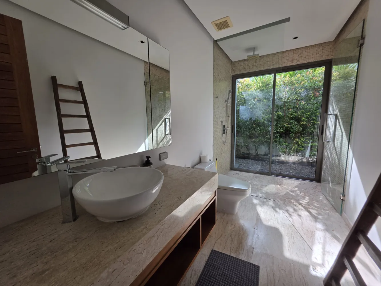 Property image - full photo 23