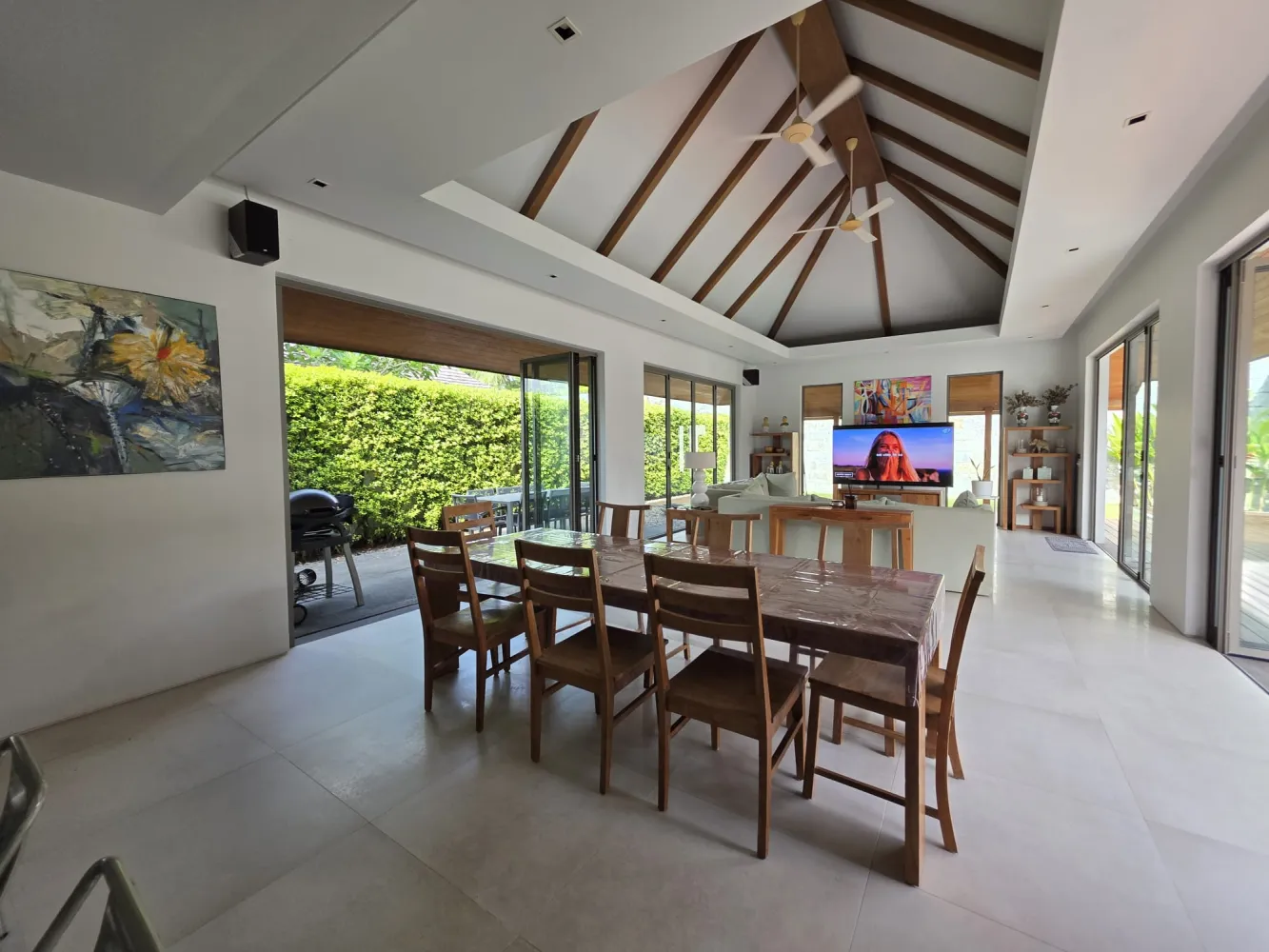 Property image - full photo 5