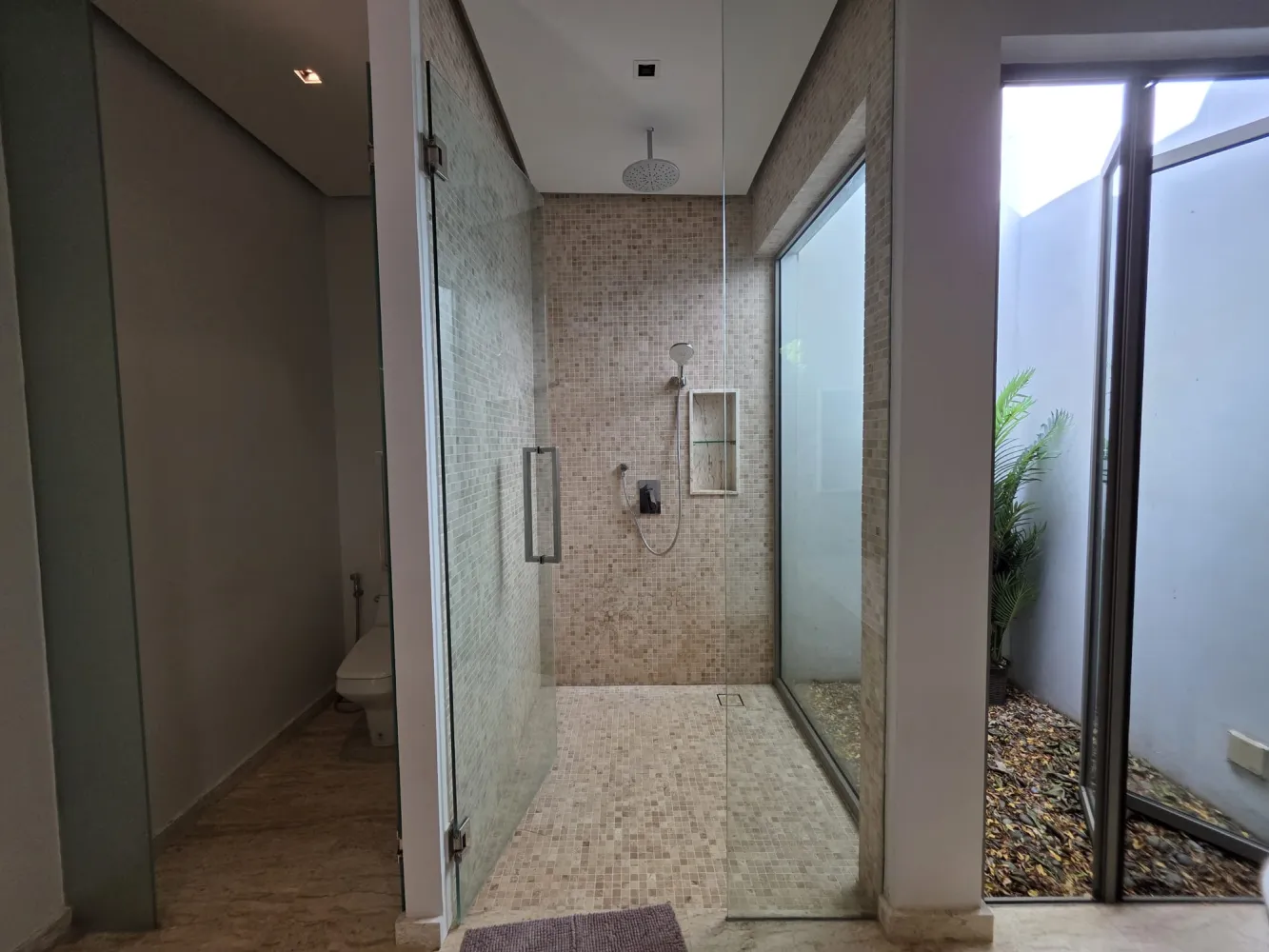 Property image - full photo 30