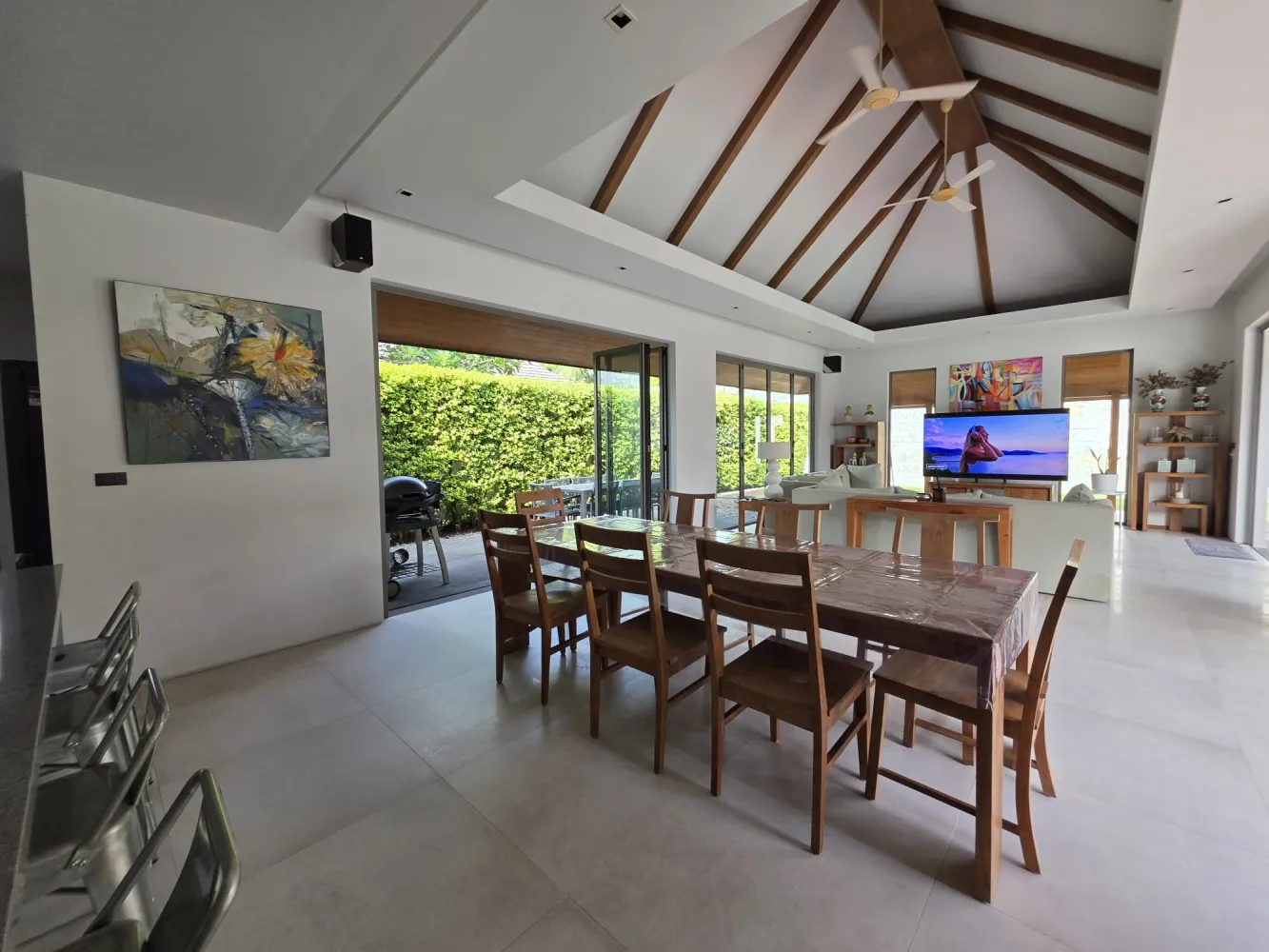 Property image - full photo 8