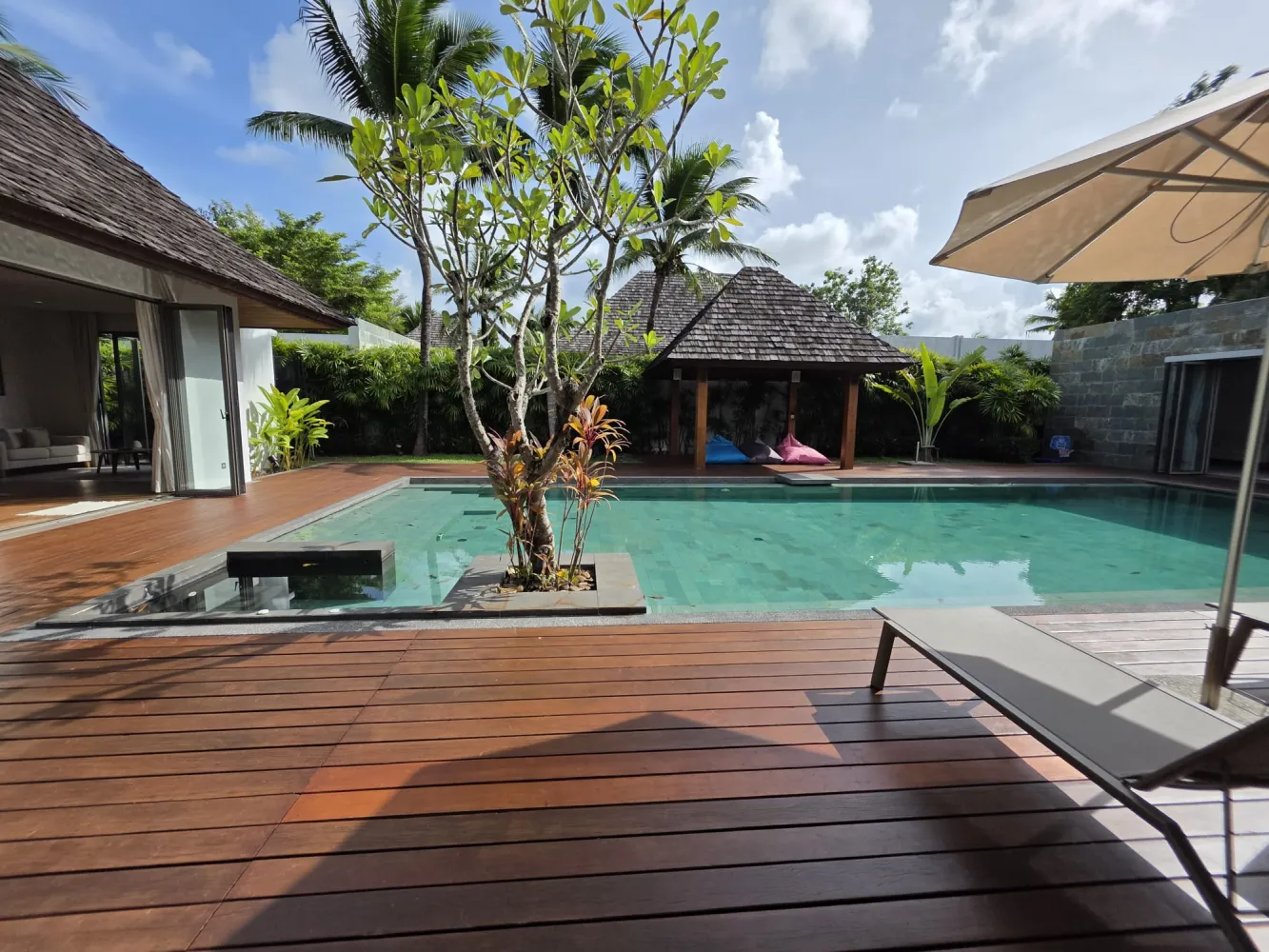 Property image - full photo 37