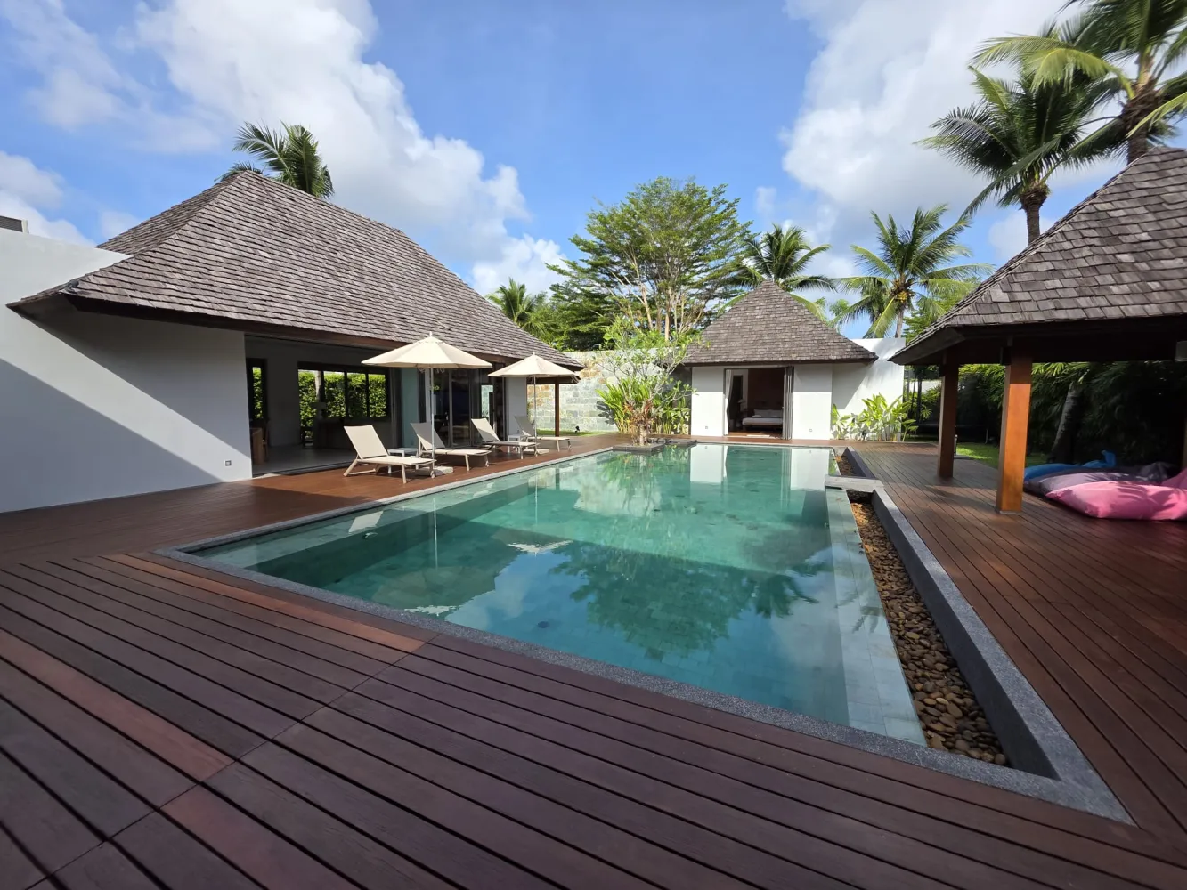 Property image - full photo 38