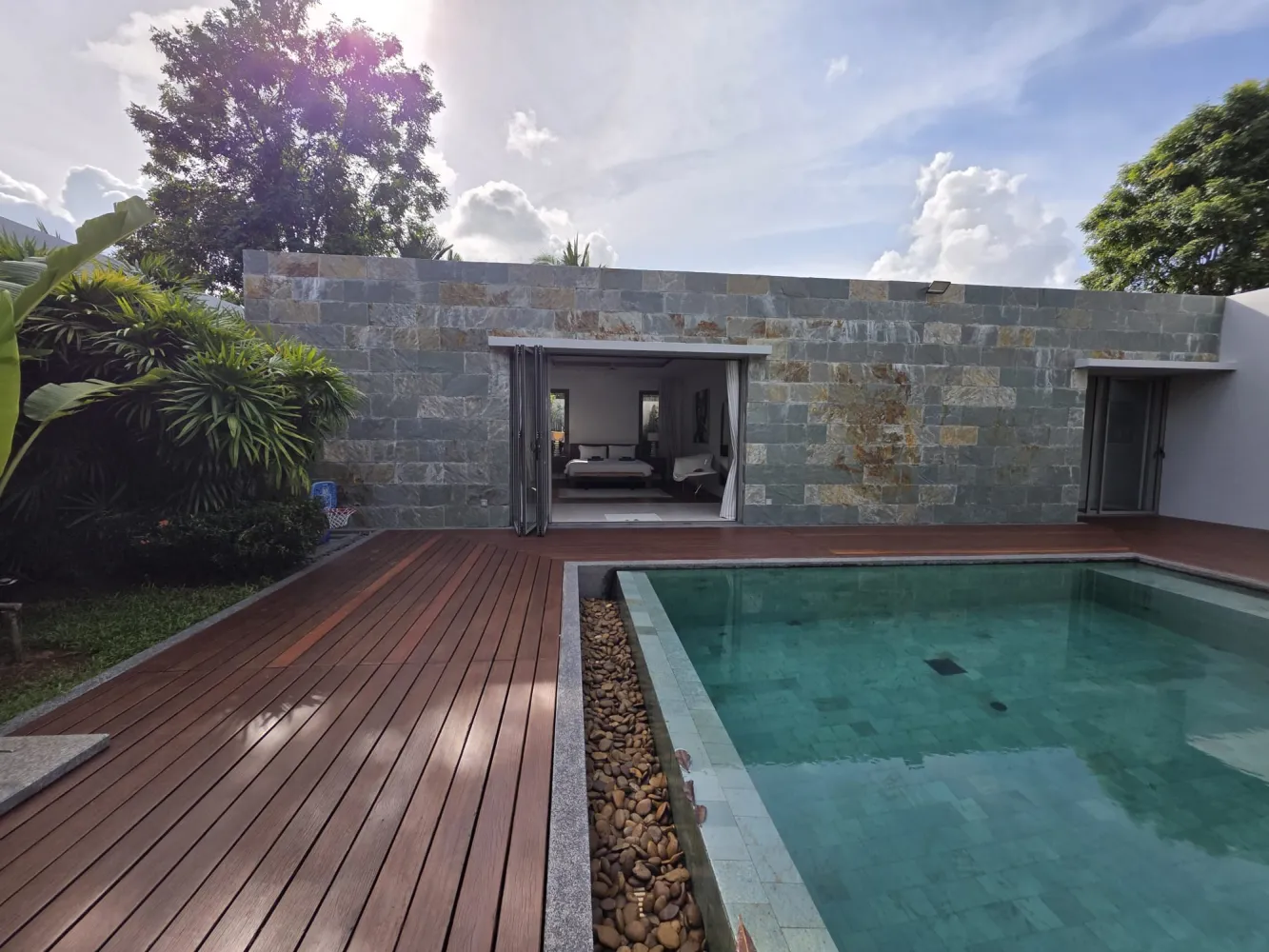 Property image - full photo 44