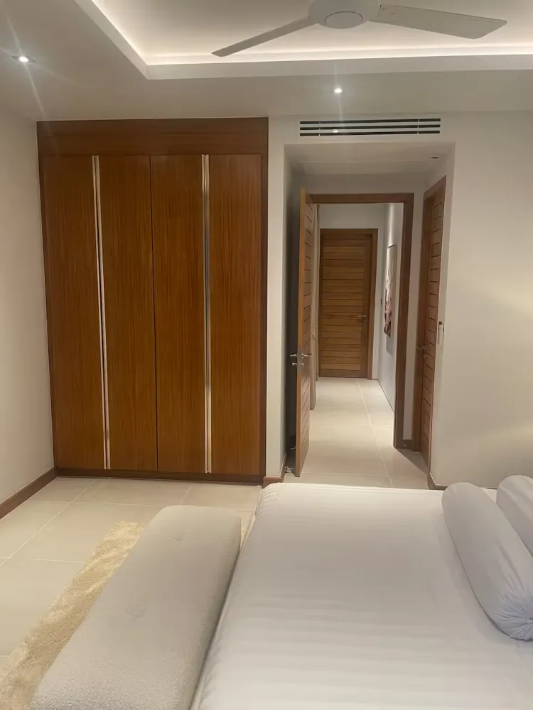 Property image - full photo 18